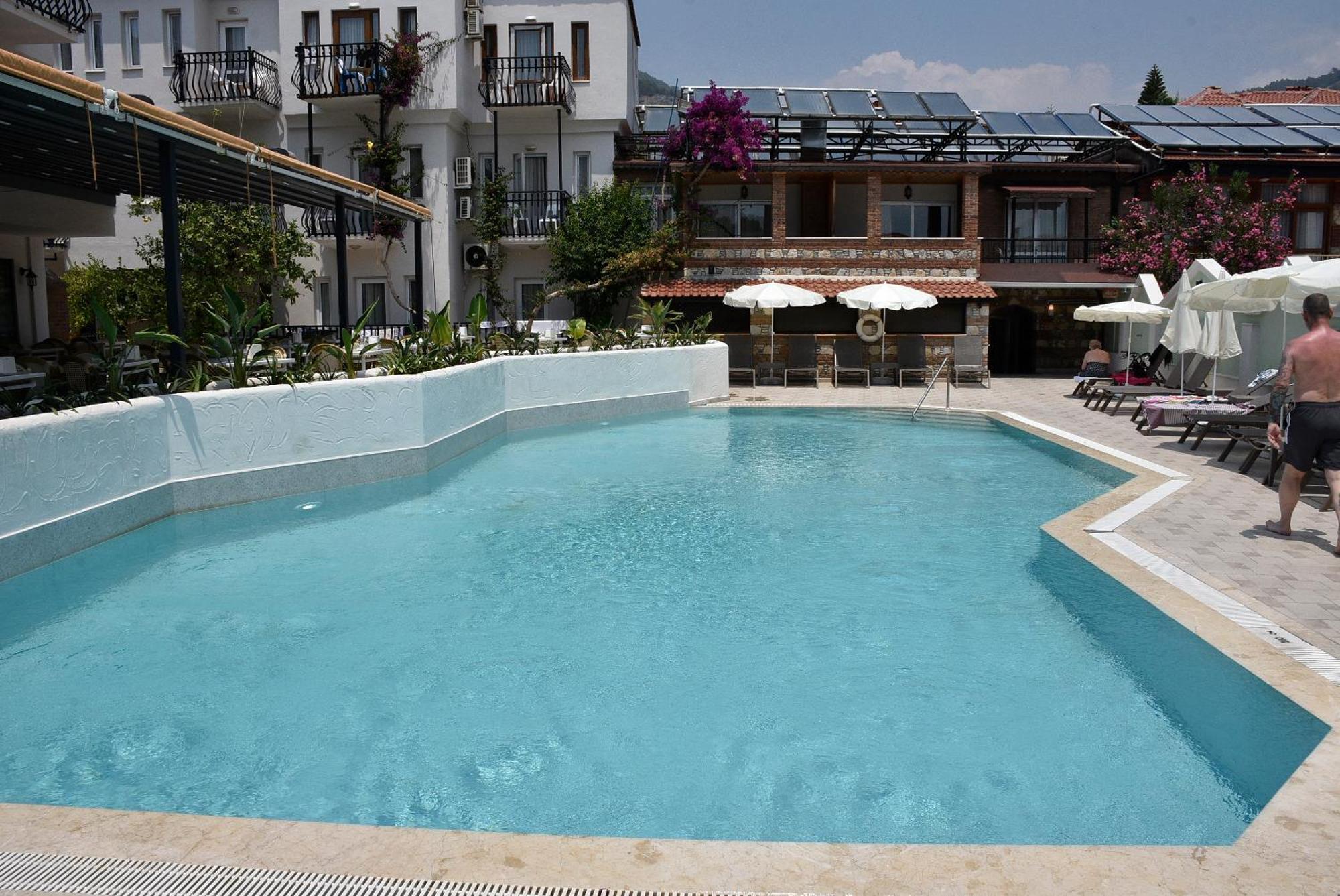 เมจิก ทิวลิป โฮเต็ล Hotel โอลลุนเดนิซ ภายนอก รูปภาพ